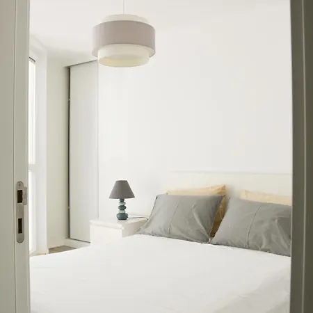 Casa Luminosa - 160m To The Beach, Located In The Historical Center Of شقة *