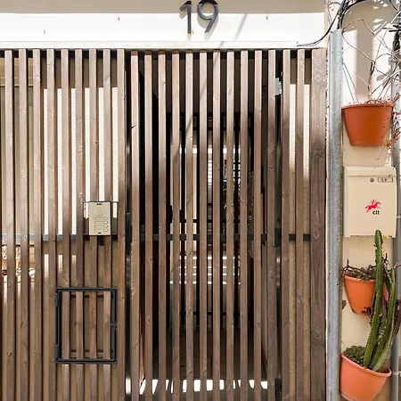Casa Luminosa - 160m To The Beach, Located In The Historical Center Of * سيسيمبرا