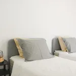 Casa Luminosa - 160m To The Beach, Located In The Historical Center Of 塞辛布拉
