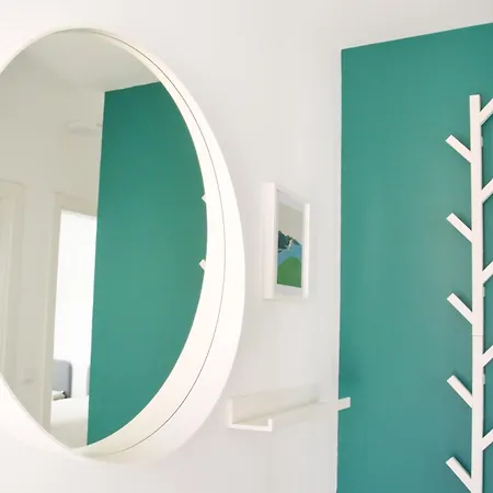 Casa Luminosa - 160m To The Beach, Located In The Historical Center Of Lejlighed Sesimbra