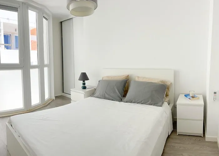 Casa Luminosa - 160m To The Beach, Located In The Historical Center Of Διαμέρισμα *